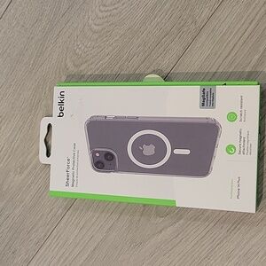 NWT- Belkin iPhone 14 Plus shear force magnetic protective case
